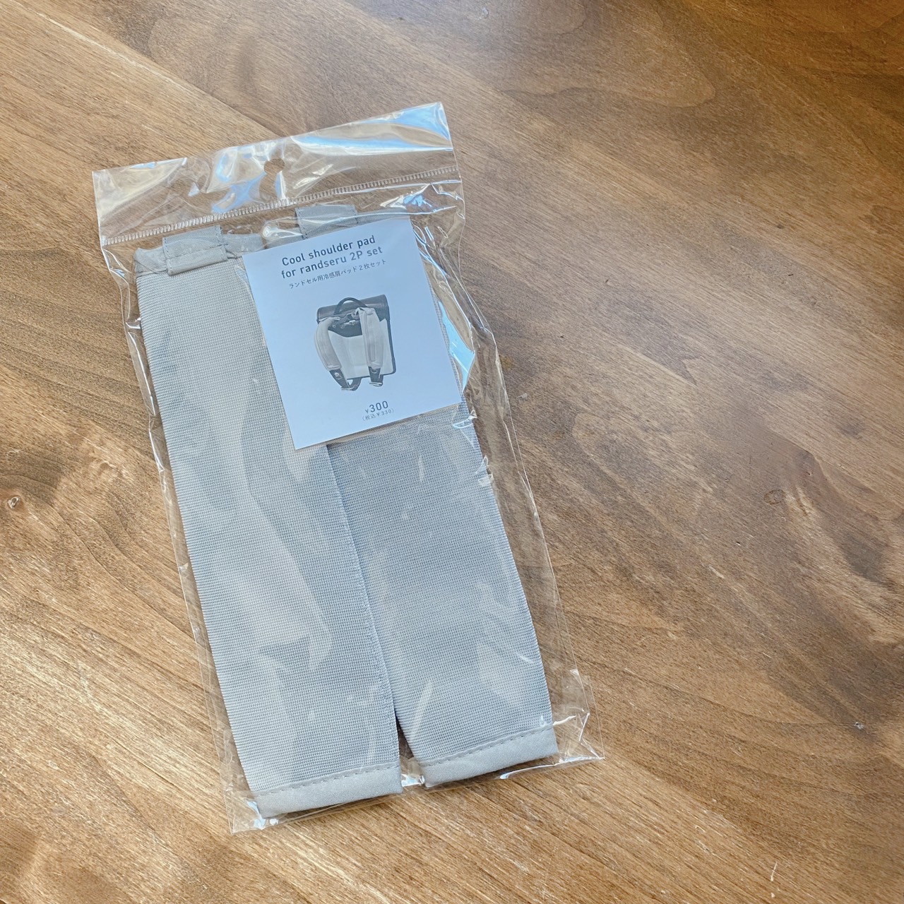 ３Coinsのランドセル用冷感肩パット