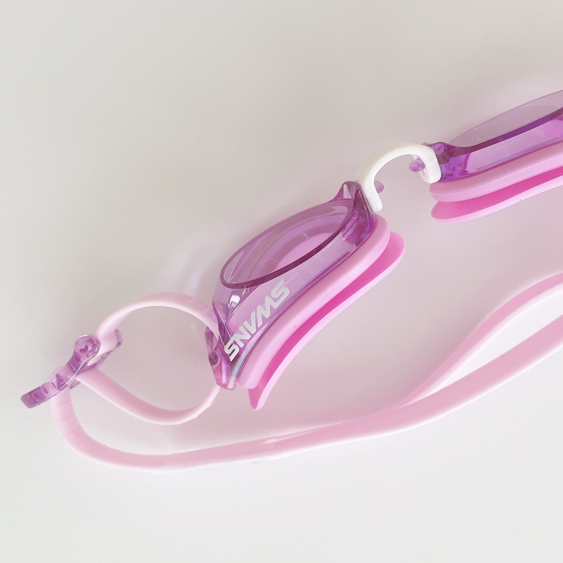 スワンズのゴーグルのレビュー